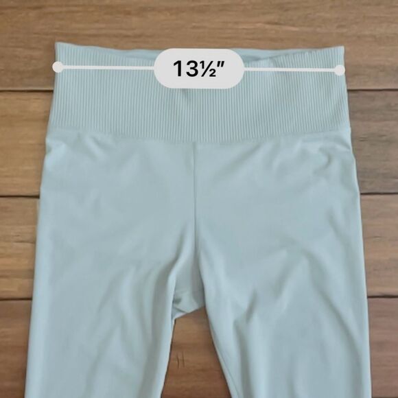 Vuori Women's Light Blue High-Waisted Ribbed Studio Leggings Soft Cloud Size L - Picture 7 of 16